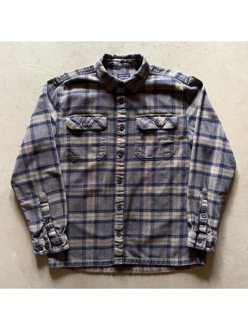 patagonia blue beige plaid flannel shirt